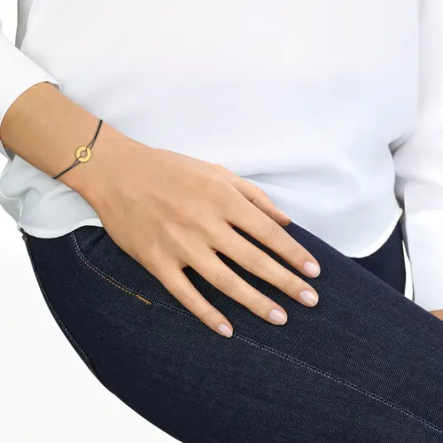 Dinh Van — Bracelet sur cordon Cible petit modèle or jaune, vue 2
