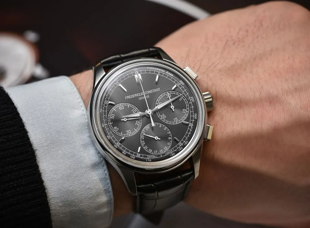Frédérique Constant — Flyback Chronographe Manufacture, vue 3
