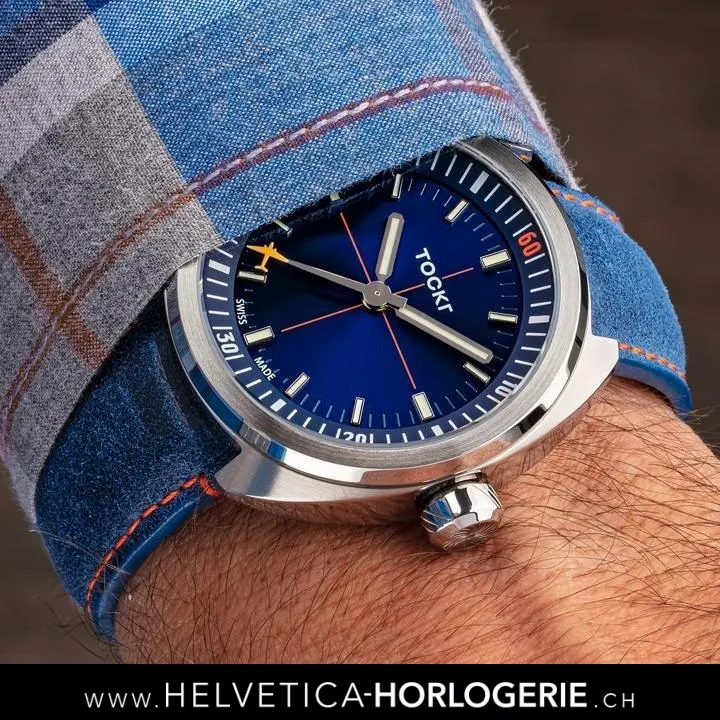 Tockr — Montre SkyTrain Bleue Automatique, vue 3