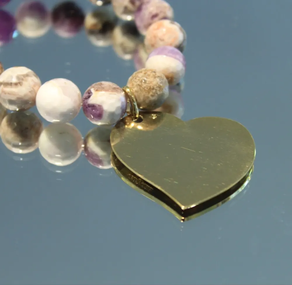 Rita&Zia — Bracelet grand modèle avec pierres améthyste et symbole cœur, vue 2