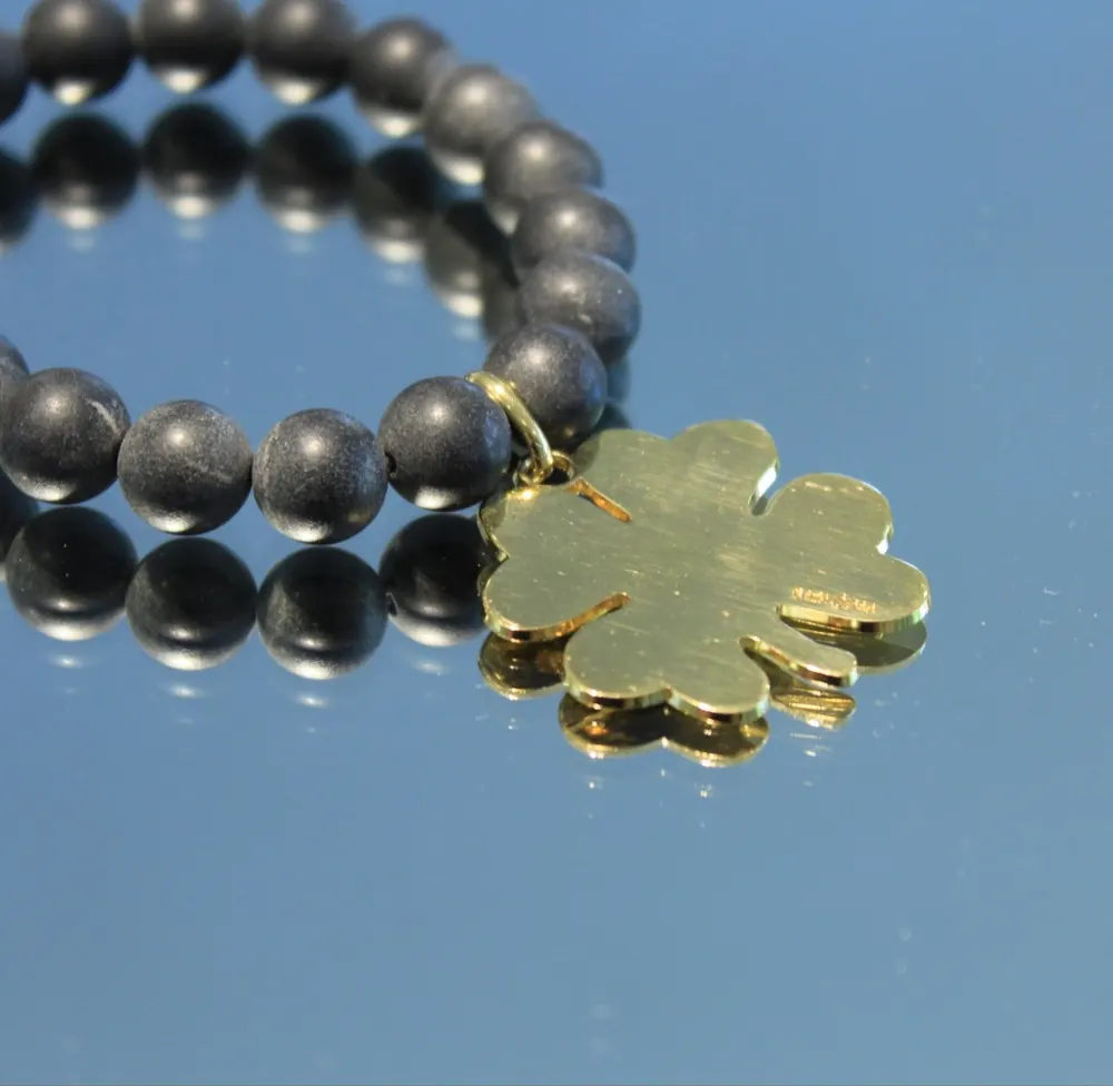Rita&Zia — Bracelet grand modèle avec pierres agate mat et symbole de trèfle, vue 2