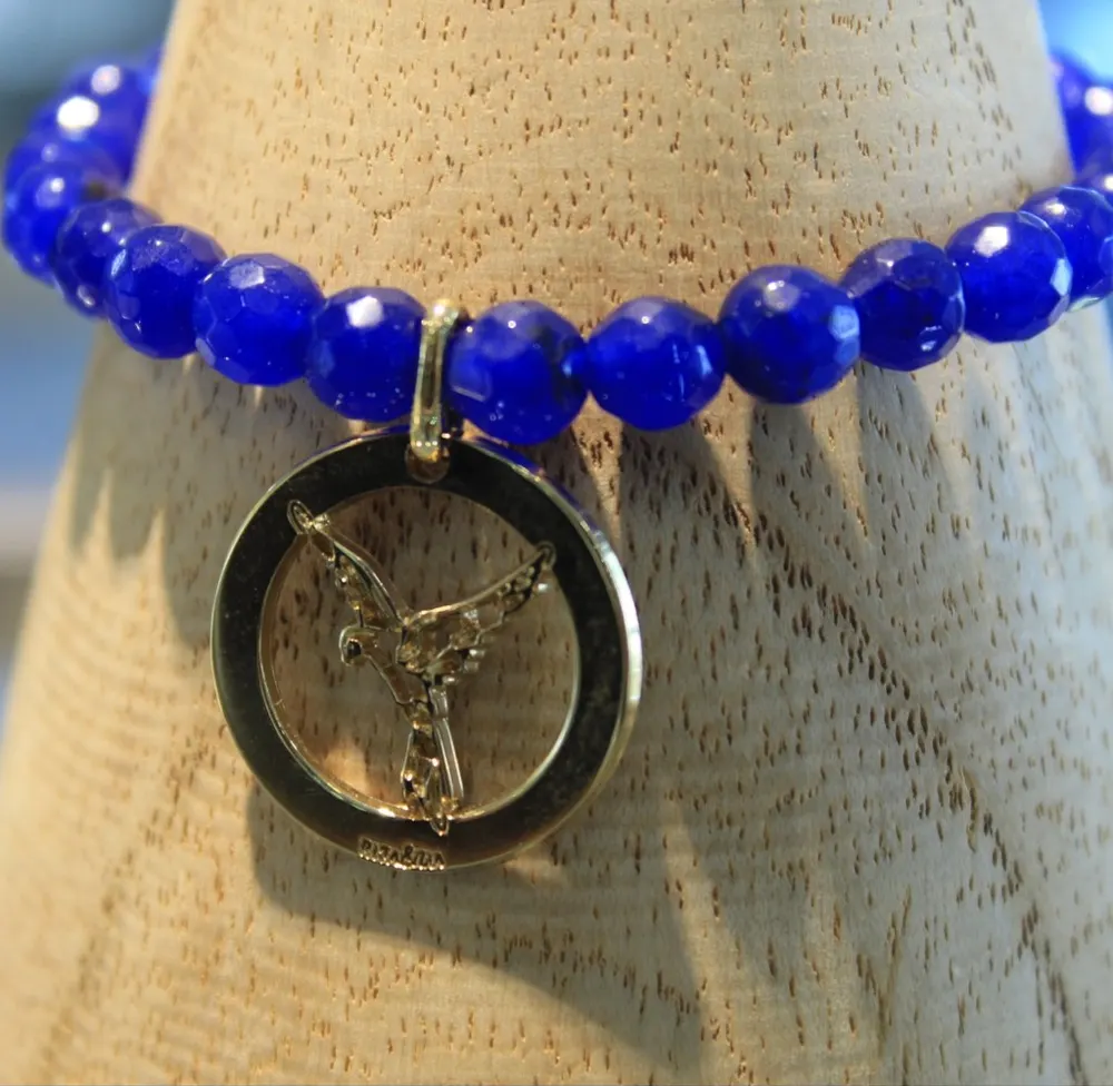 Rita&Zia — Bracelet petit modèle avec pierres de jade bleu et symbole d’aigle, vue 2