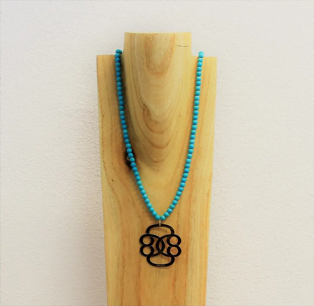 Rita&Zia — Sautoir XXL avec pierres de howlite turquoise et symbole de l’infini, vue 2