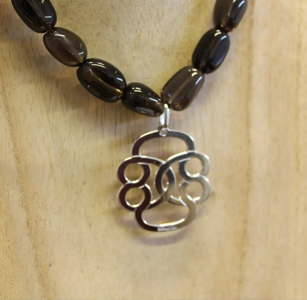 Rita&Zia — Collier avec pierres de quartz fumé et symbole de l’infini, vue 3