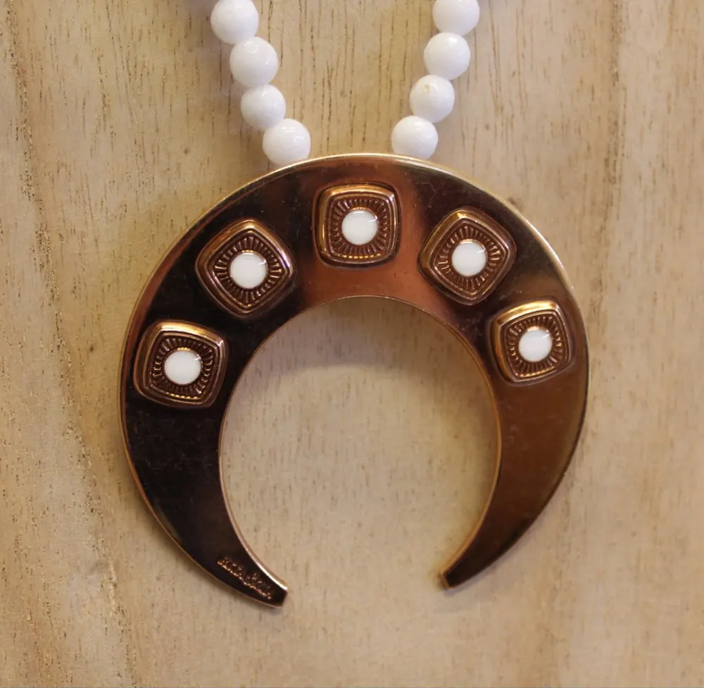 Rita&Zia — Sautoir XXL avec pierres d’agate blanche et symbole de lune, vue 3