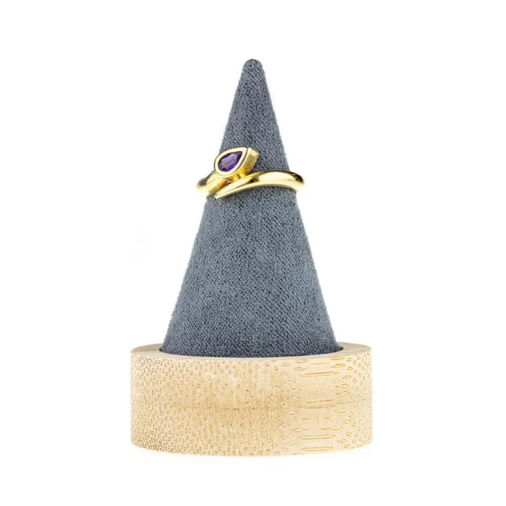 Bague or jaune, améthyste